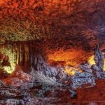 Khám phá những hang động kì bí khi du lịch Cát Bà